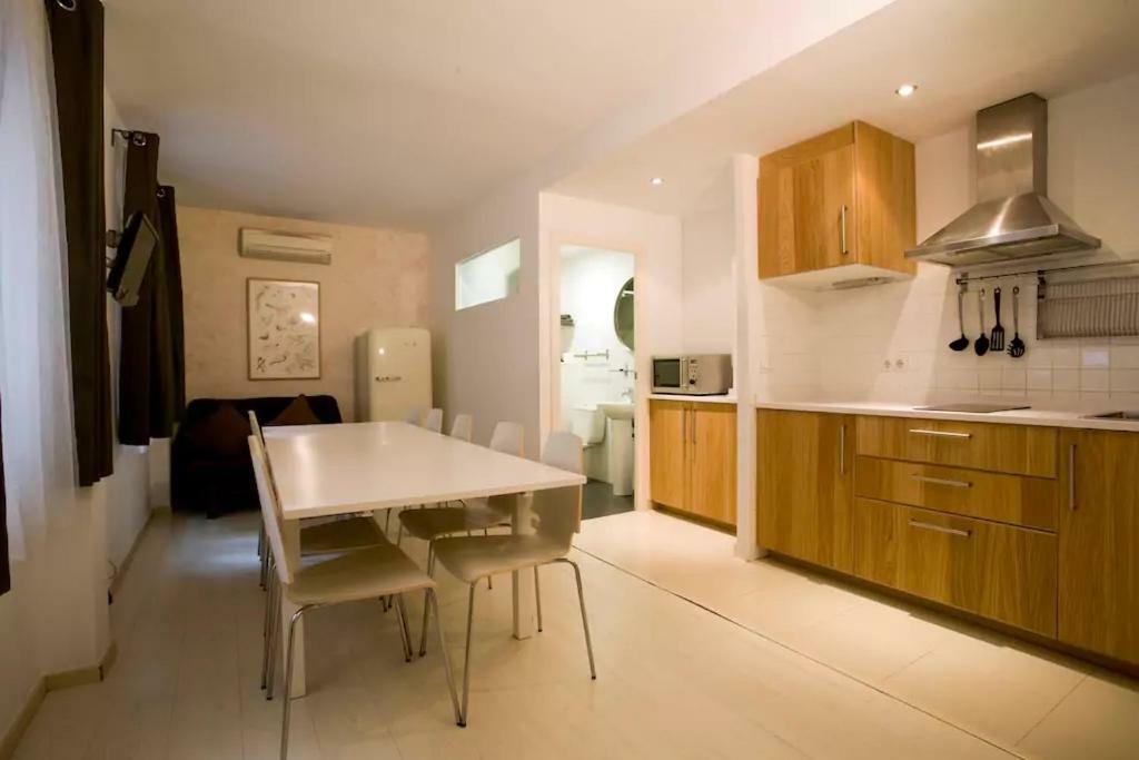 Old City Beach House Barcelona Buitenkant foto